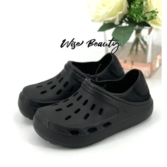 Skechers Boy’s Foamies Swifters II Warmer Clog Size 7 Shoe Black NEW - Picture 3 of 11